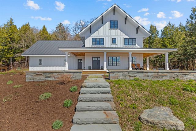 290 Wood Farm Road, Waterbury, VT 05677