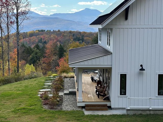 290 Wood Farm Road, Waterbury, VT 05677
