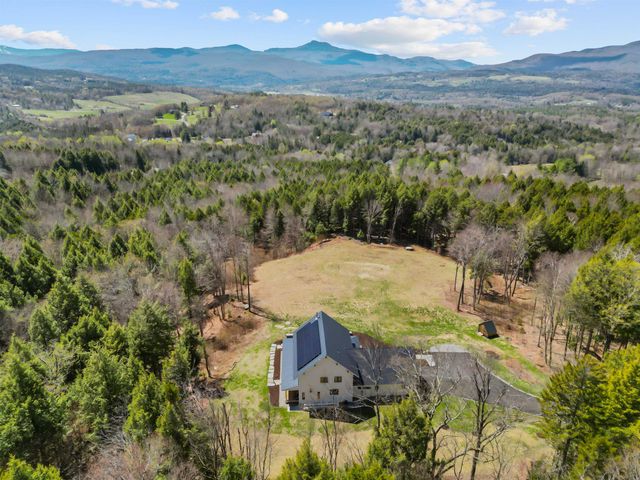290 Wood Farm Road, Waterbury, VT 05677