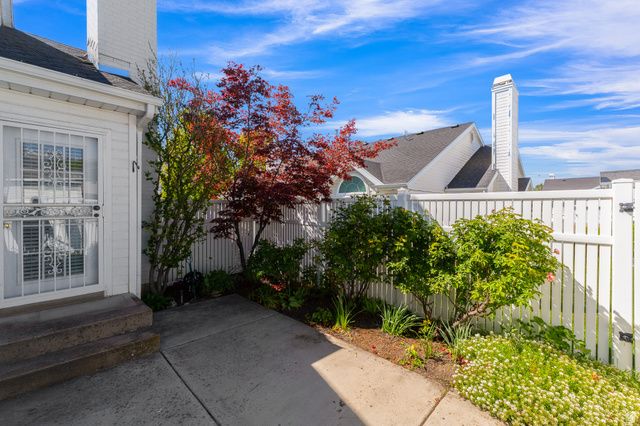 888 N 250 W, Bountiful, UT 84010