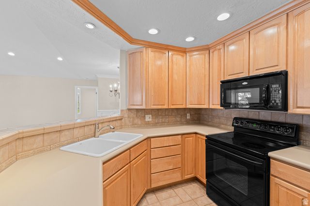 888 N 250 W, Bountiful, UT 84010