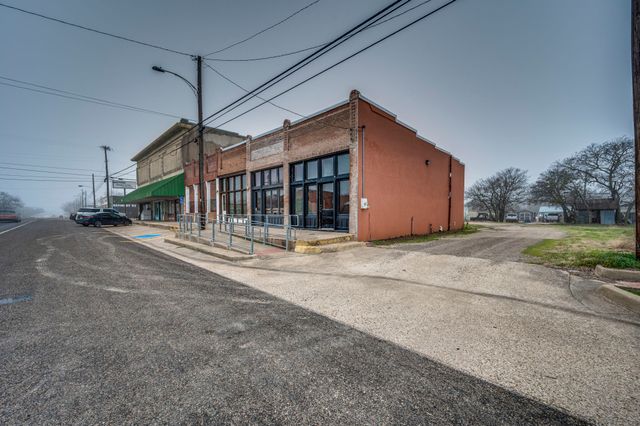 109 N Main Street, Milford, TX 76670