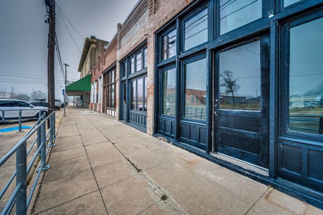 109 N Main Street, Milford, TX 76670