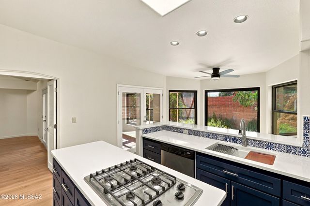 7080 E Calle Tolosa, Tucson, AZ 85750