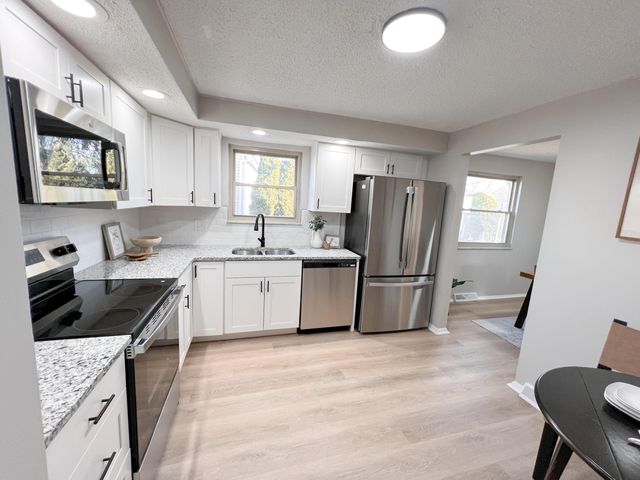 7034 Rockhaven Place, Columbus, OH 43235