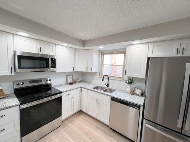 7034 Rockhaven Place, Columbus, OH 43235