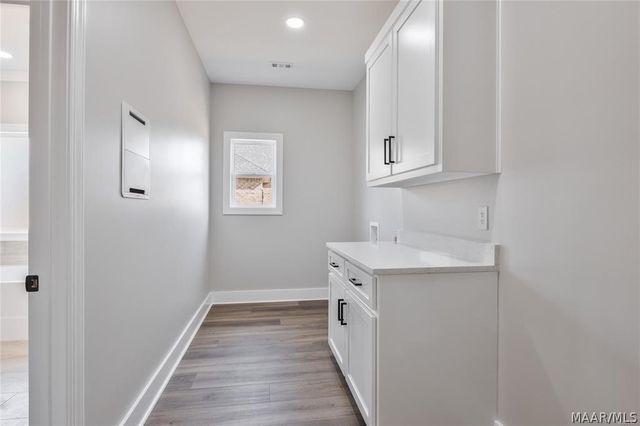 286 Cotton Terrace Loop, Deatsville, AL 36022