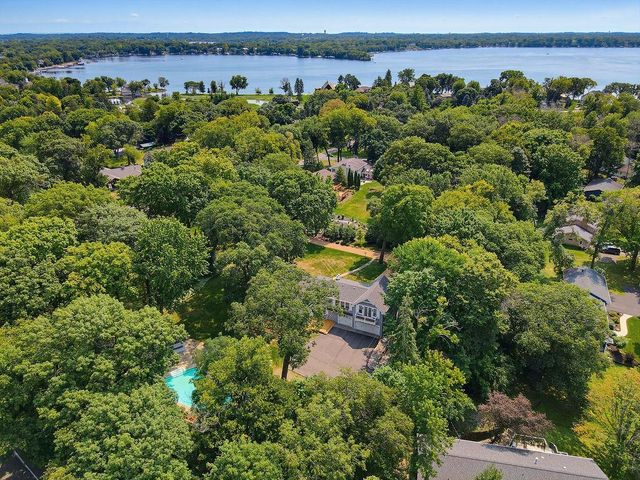 2615 Shadywood Roads, Orono, MN 55331