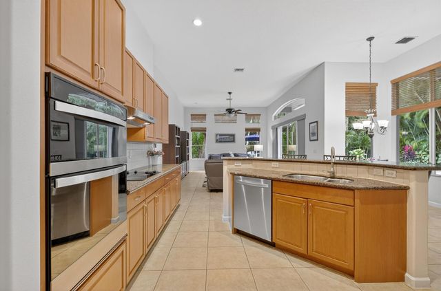 4972 Forest Dale Drive, Lake Worth, FL 33449