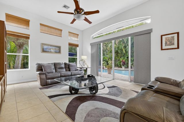 4972 Forest Dale Drive, Lake Worth, FL 33449