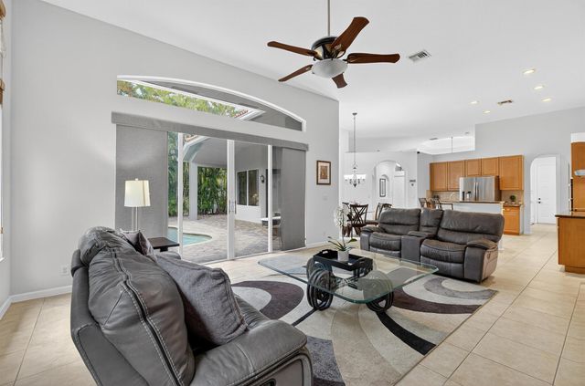 4972 Forest Dale Drive, Lake Worth, FL 33449