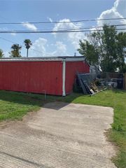 119 3rd Street, Dickinson, TX 77539