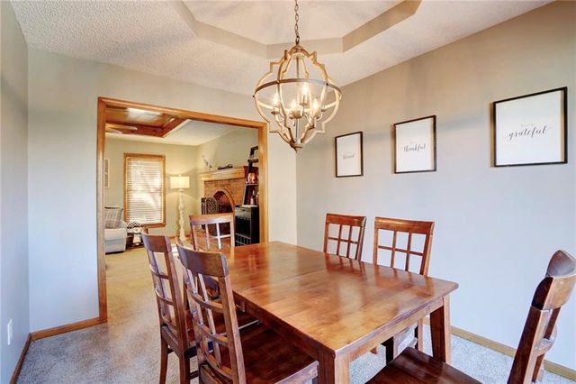 1654 Boone Trail, Lee's Summit, MO 64063