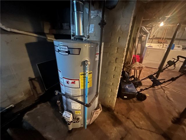 455 Frost Avenue, Rochester, NY 14611