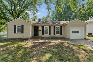 10517 E 25th Terrace S, Independence, MO 64052
