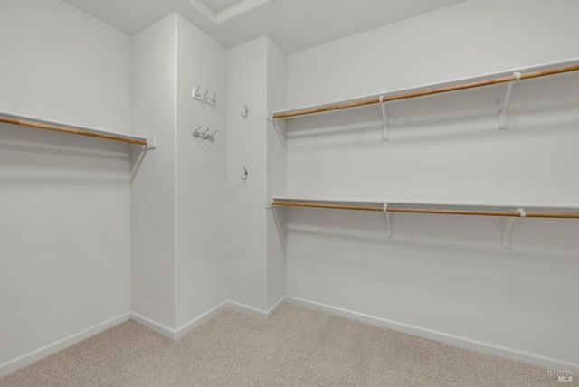 18 Riverton Ct, Napa, CA 94558