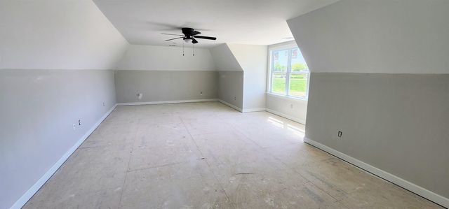 5837 BUTTERCUP LN, Lakeland, TN 38002