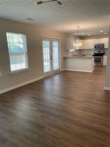 160 Village Trace, Woodstock, GA 30188