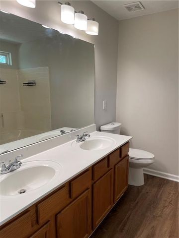 160 Village Trace, Woodstock, GA 30188