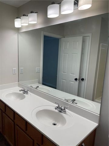 160 Village Trace, Woodstock, GA 30188