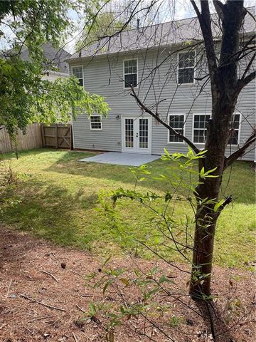 160 Village Trace, Woodstock, GA 30188