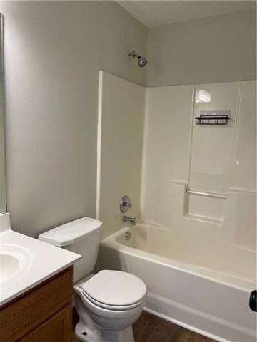 160 Village Trace, Woodstock, GA 30188