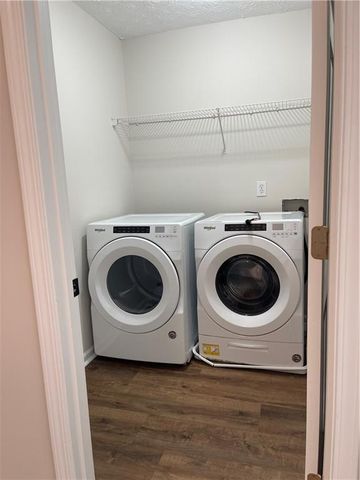 160 Village Trace, Woodstock, GA 30188