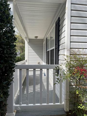 160 Village Trace, Woodstock, GA 30188