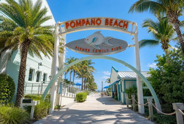 2743 NE 1ST Street, Pompano Beach, FL 33062
