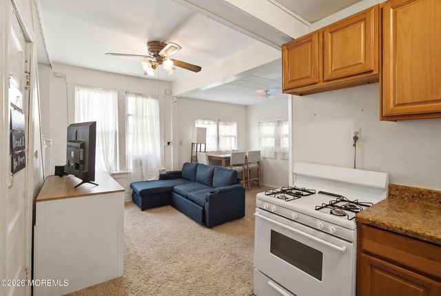 275 Laurence Parkway B, South Amboy, NJ 08879
