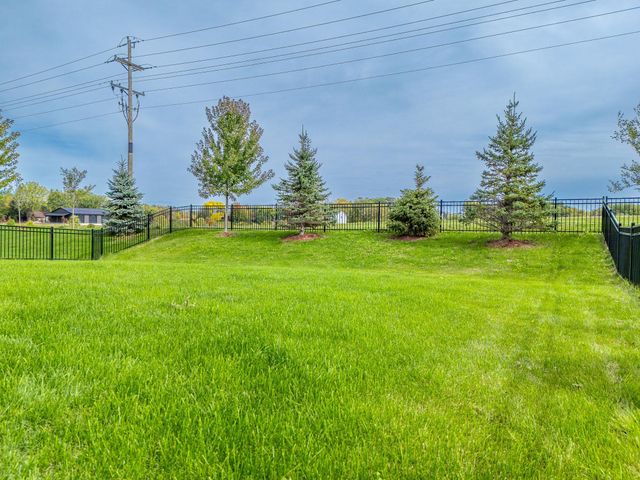 19921 64th Avenue, Hamel, MN 55340