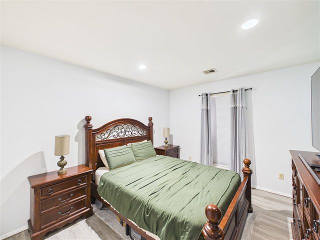 2315 NW Crosby Park Blvd, Lawton, OK 73505