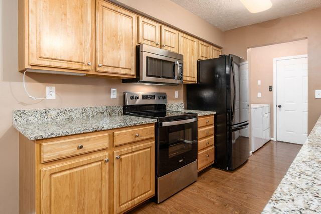 539 Market Street, Lithopolis, OH 43136