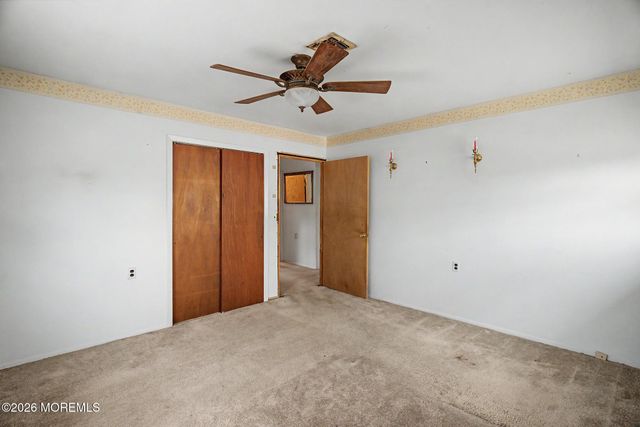 658 Jamaica Boulevard, Toms River, NJ 08757