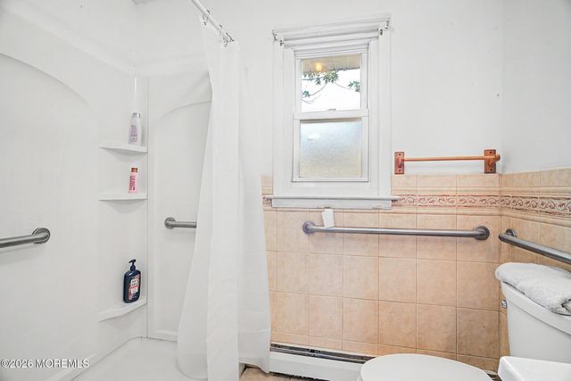 658 Jamaica Boulevard, Toms River, NJ 08757