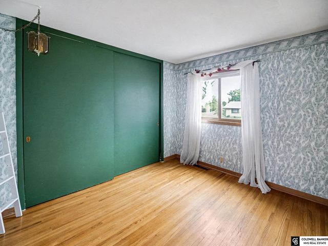 6700 S Bermuda Drive, Lincoln, NE 68506