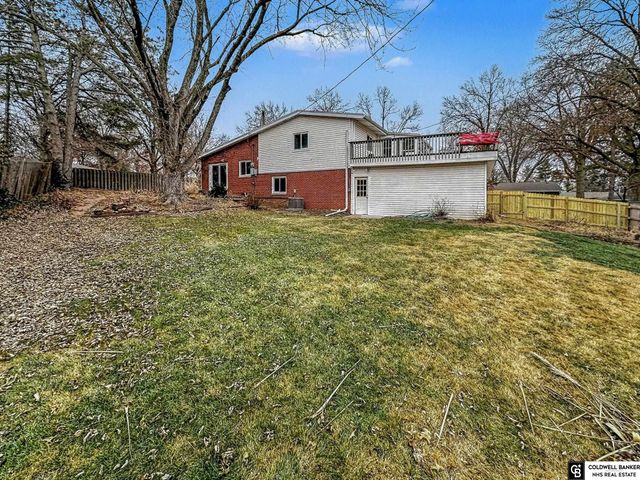 6700 S Bermuda Drive, Lincoln, NE 68506