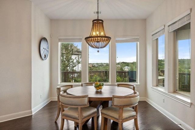 215 Lodestone LN, Austin, TX 78738