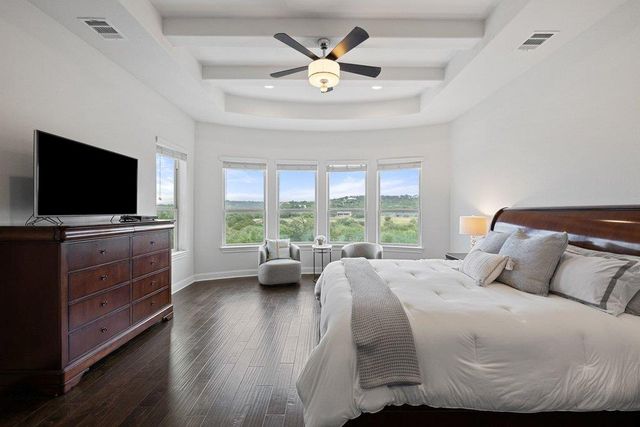 215 Lodestone LN, Austin, TX 78738