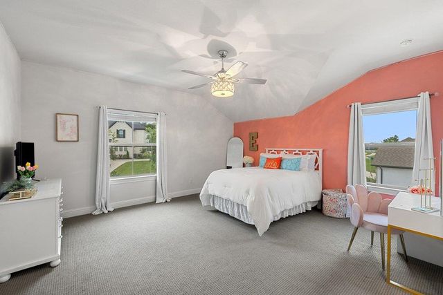 215 Lodestone LN, Austin, TX 78738
