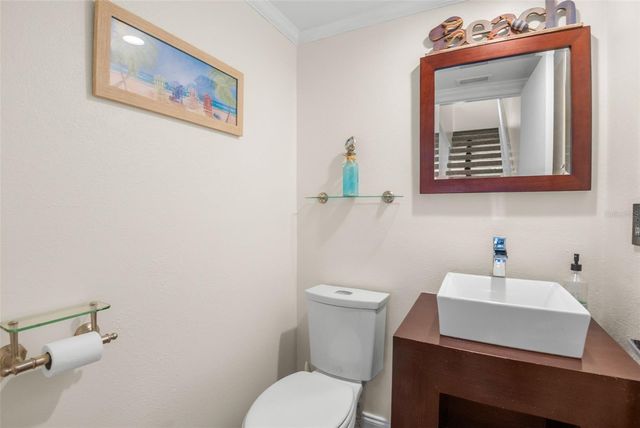 12320 CAPRI CIRCLE N 404, Treasure Island, FL 33706