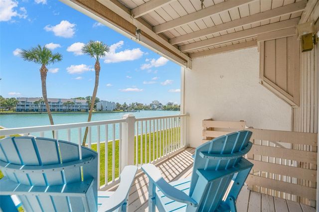 12320 CAPRI CIRCLE N 404, Treasure Island, FL 33706