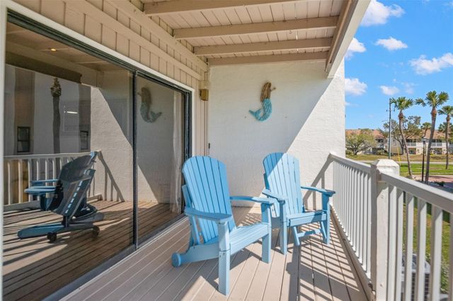 12320 CAPRI CIRCLE N 404, Treasure Island, FL 33706