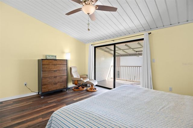 12320 CAPRI CIRCLE N 404, Treasure Island, FL 33706