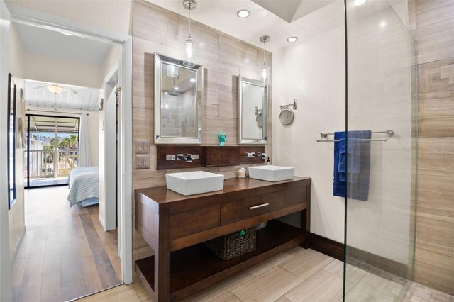 12320 CAPRI CIRCLE N 404, Treasure Island, FL 33706