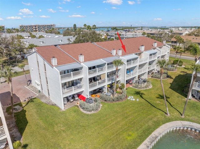 12320 CAPRI CIRCLE N 404, Treasure Island, FL 33706