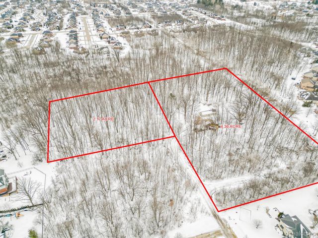 52485 10 Mile Road, Lyon Charter Township, MI 48178