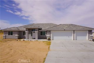 18702 Atlantic Street, Hesperia, CA 92345