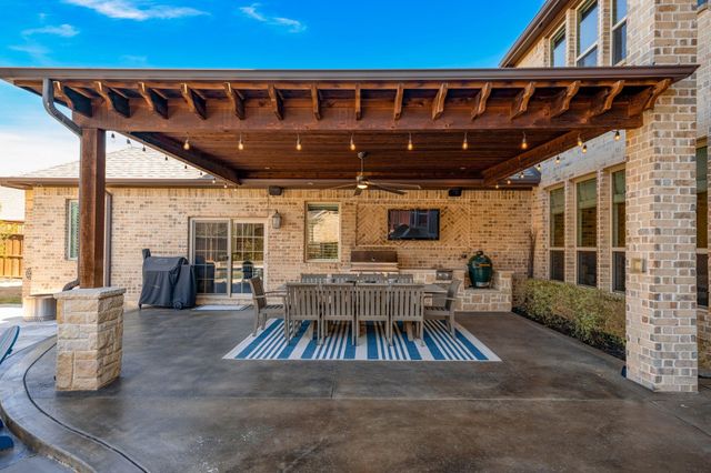 908 Rhone Lane, Southlake, TX 76092