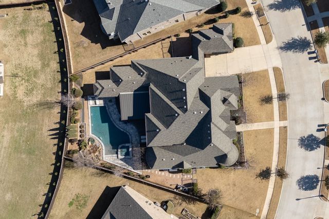 908 Rhone Lane, Southlake, TX 76092